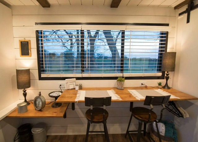 集裝箱也能住人？16.6㎡“五臟俱全”，還能自帶露臺，太美了